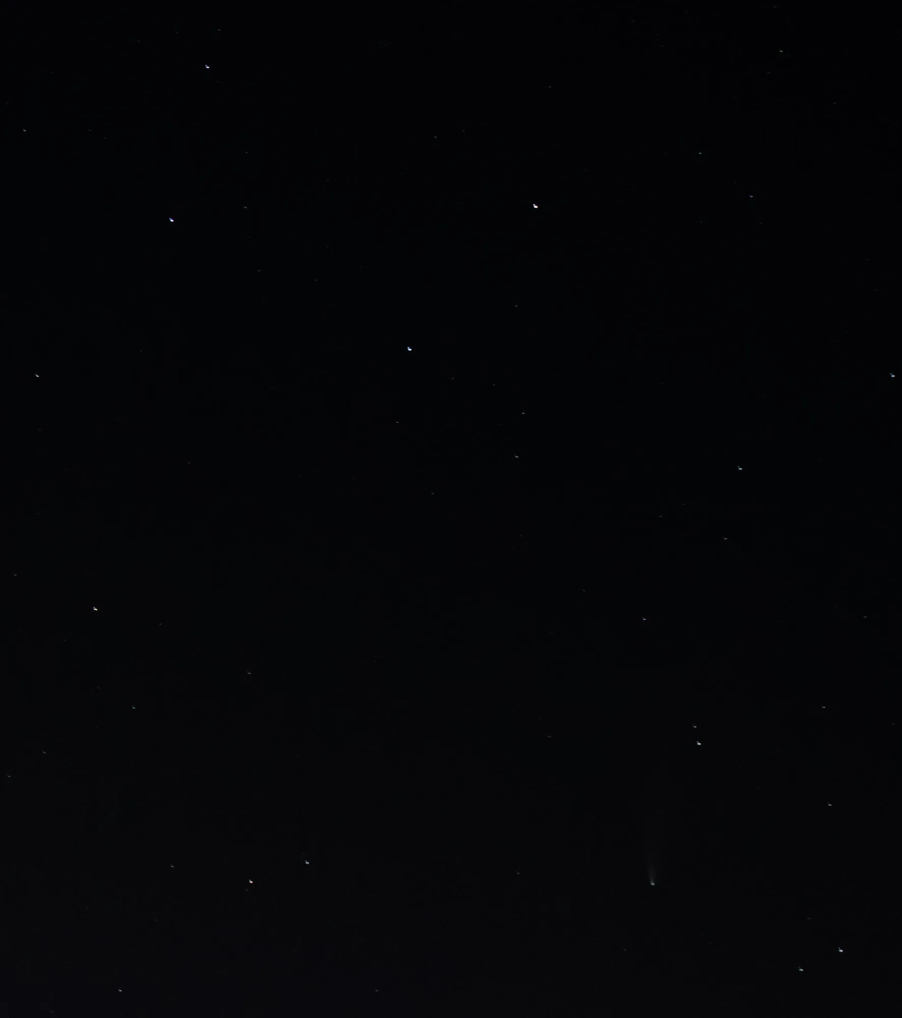 Closer view of Comet NEOWISE and the Big Dipper